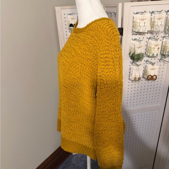 KEREN hart Textured Mustard Sweater - Picture 2 of 6